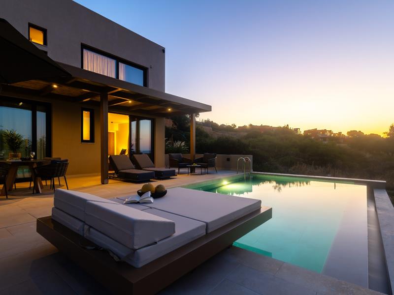 Book our new Luxury Villas with Private Pool with Heated Pool for 2024 !